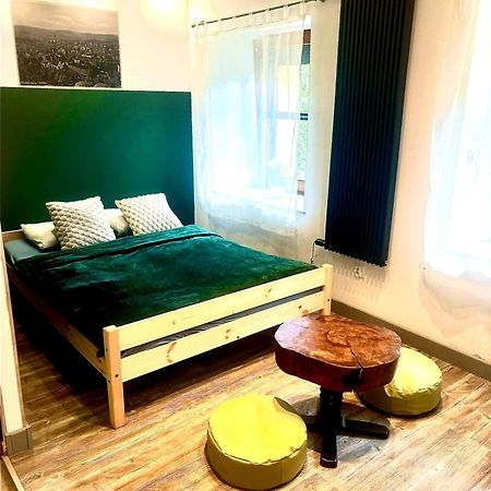 Walbrzych Blisko Teatru Apartman Kültér fotó