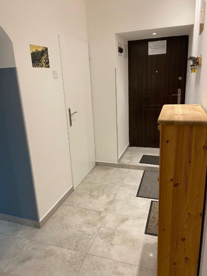 Walbrzych Blisko Teatru Apartman Kültér fotó